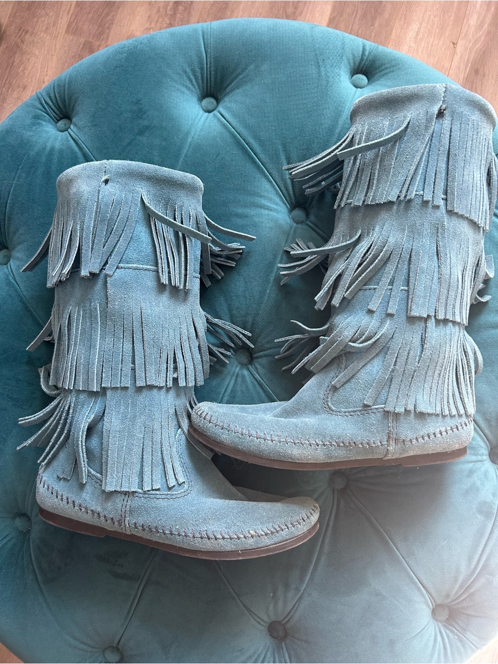 Peacock blue Minnetonka fringe boots π - Picture 2 of 6